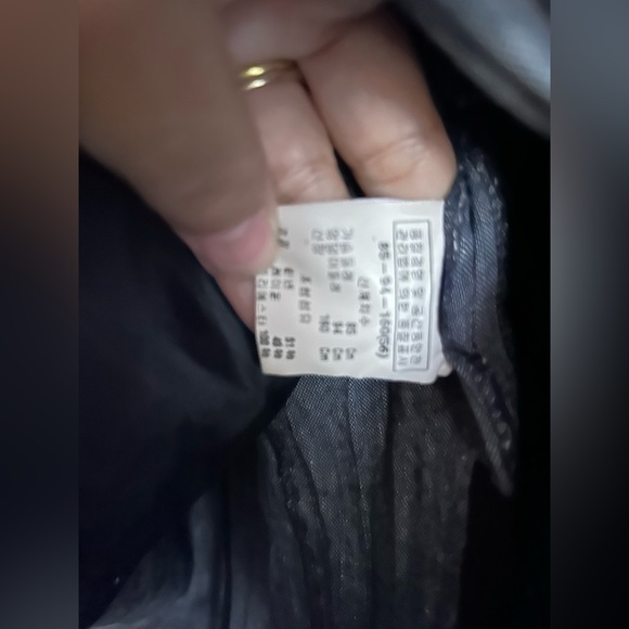 Anne Klein linen soft jacket. Size small. Used mildly - Picture 8 of 10